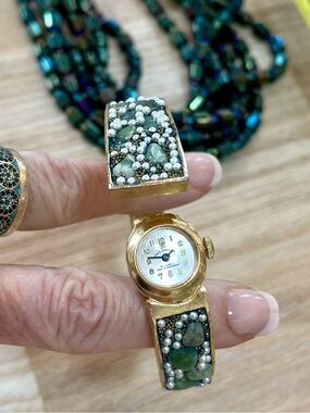 Gold-Tone Clamper Bangle Bracelet and Necklace